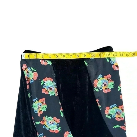Free people floral satin and velvet mermaid maxi skirt size 4 - Picture 3 of 10